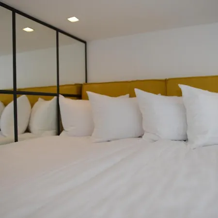 Cities Gallery 公寓式酒店 利沃夫