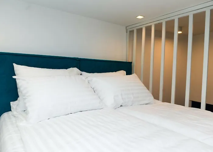 Apartahotel Cities Gallery