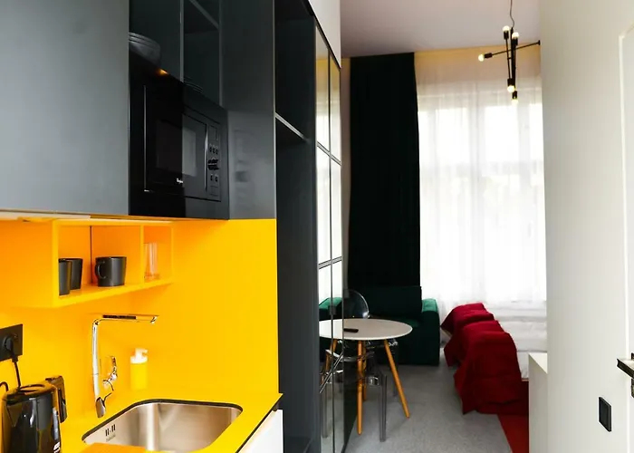 Cities Gallery Apartahotel